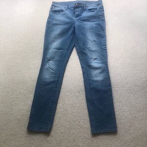 Gap Premium Mid Rise Skinny Jeans!
